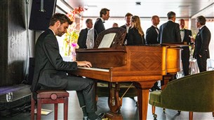 Pianist Marten - Piano Achtergrondmuziek als Welkom bij Muziekburo.nl